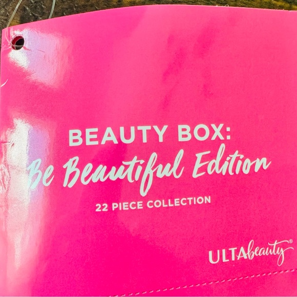 Ulta Beauty 'Be Beautiful Edition' 22-Piece Beauty Box - Pink Collection - Picture 5 of 6